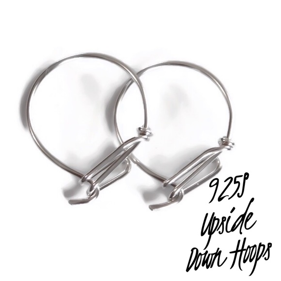 Moodtherapy Jewelry - Upside down hoop earrings